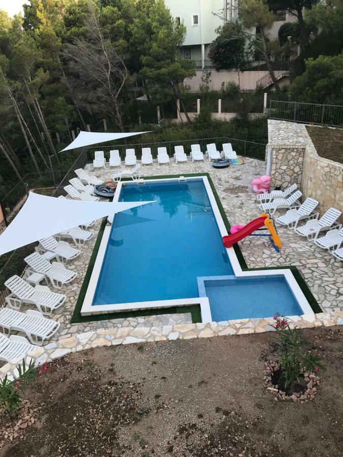 Villa Grand Бар Экстерьер фото