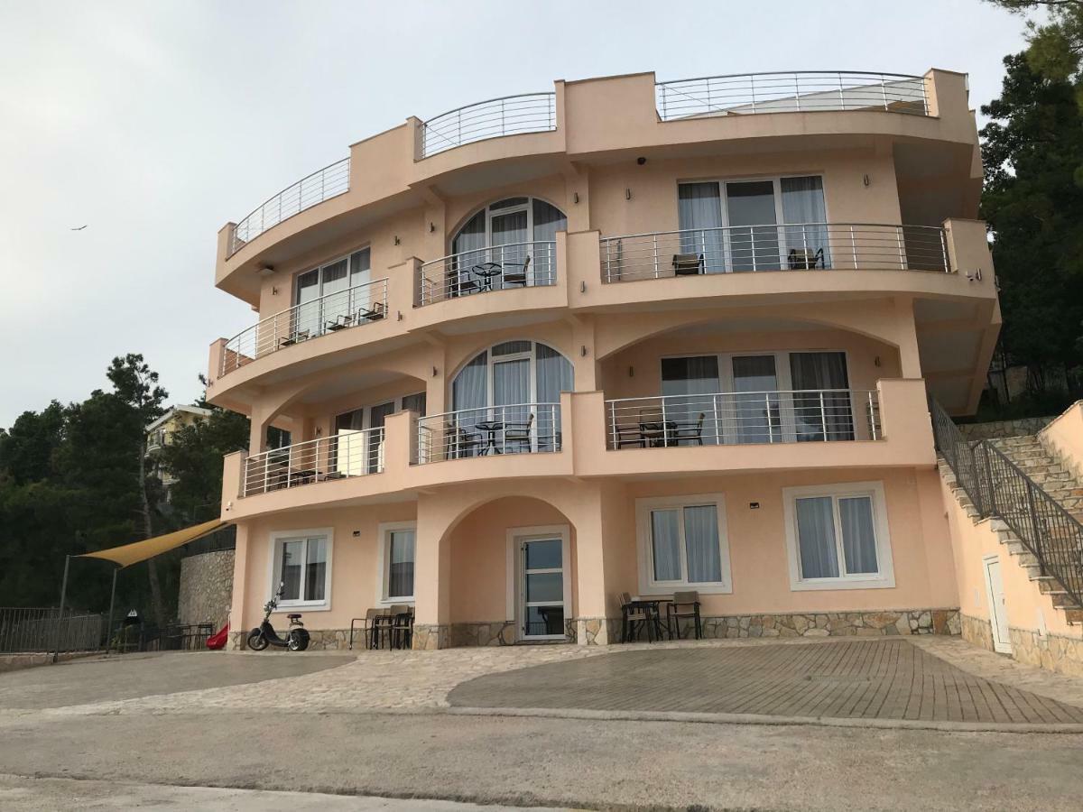 Villa Grand Бар Экстерьер фото