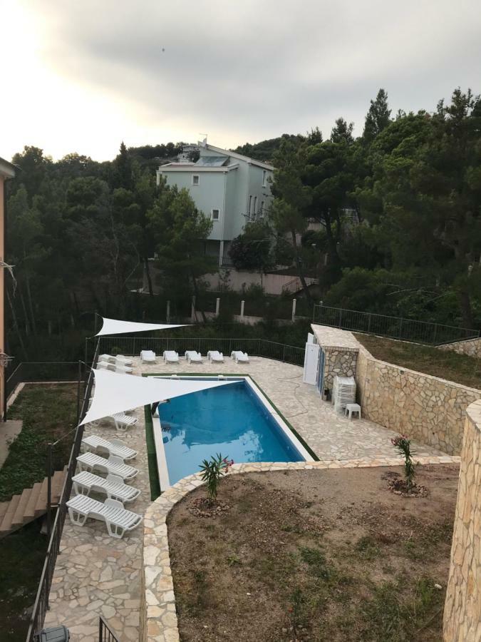 Villa Grand Бар Экстерьер фото